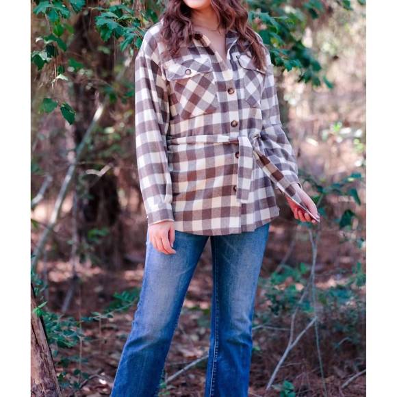 NEW JESS LEA maple plaid shacket in brown - Picture 1 of 3